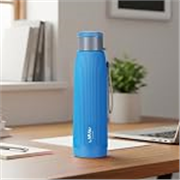 Larah by Borosil 700 ml Lava Blue Stainless Steel Water Bottle | Made in India Pu Insulated Thermoware | Leakproof, BPA Free| Bottle for Office, School, College & Gym, Daily Use | 1 Year Warranty