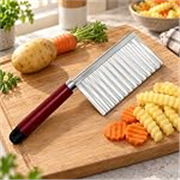 Crinkle Cutter for Vegetables, Wavy Potato Slicer for French Fries, Carrot & Cucumber Cutter with Handle, Kitchen Tool for Salad and Garnishing