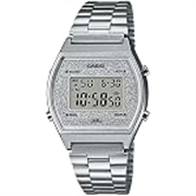 Casio Unisex Vintage B640WDG-7DF Silver Digital Dial Silver Stainless Steel Band D186