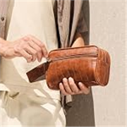 Lifelong Toiletry Bag for Men & Women | Vegan Leather Travel Pouch | Shaving Kit, Grooming & Makeup Organizer | Toiletry Bag for Travel, Gym, Daily Use, Cosmetics, Toiletries & Essentials (Tan)